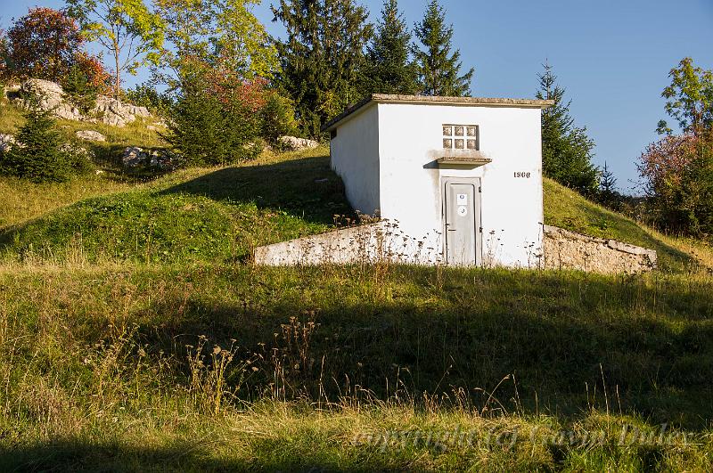 Bunker house, Walk from Septmoncel IMGP3369.jpg